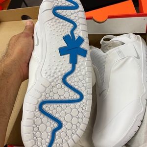 Nike zoom pulse women’s new no box